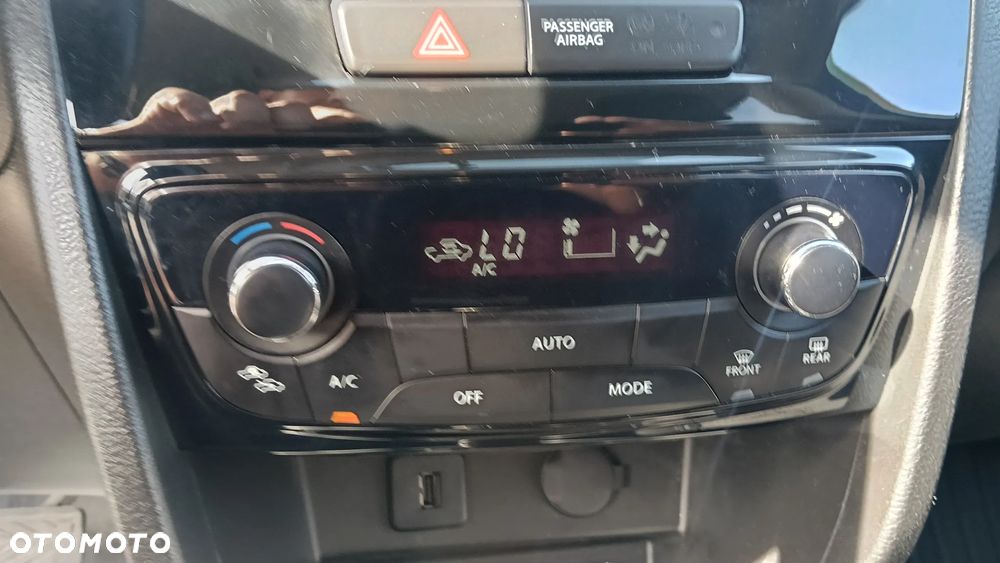 Suzuki Vitara 1.6 Premium 4WD - 17