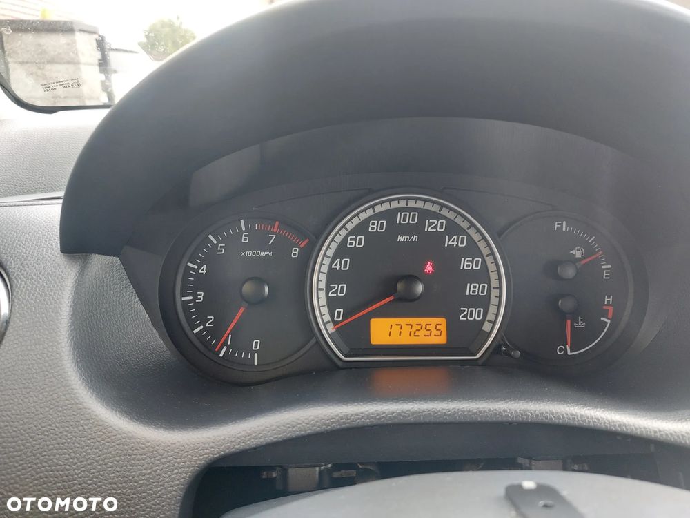 Suzuki Swift 1.3 Comfort+ - 12