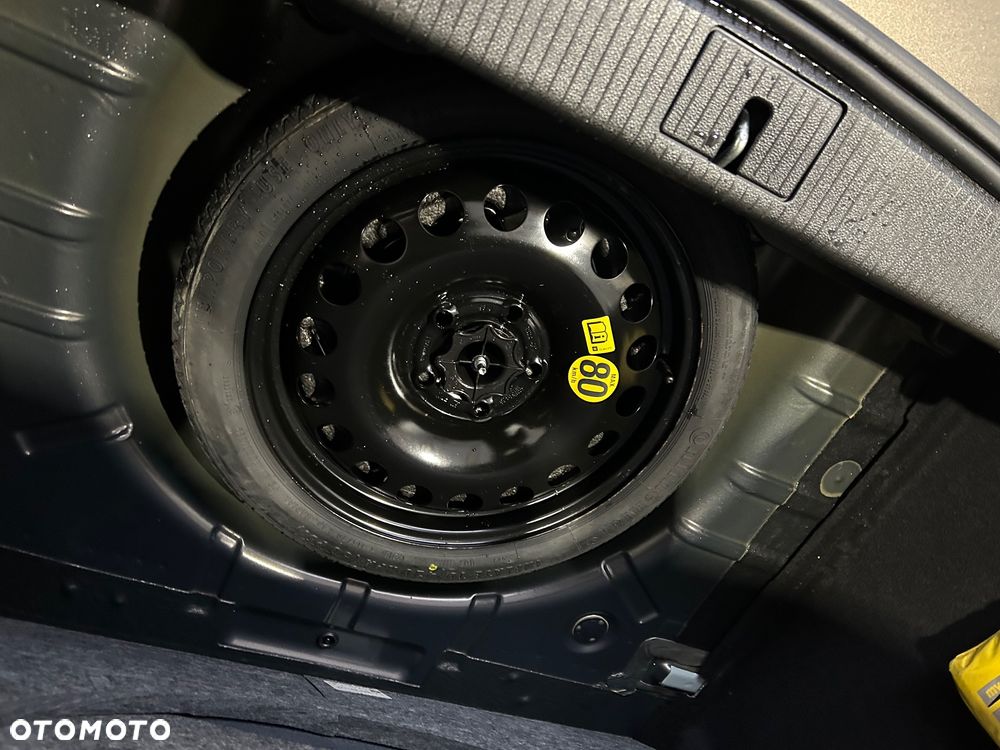 Opel Astra 1.6 D (CDTI) Start/Stop Business - 24