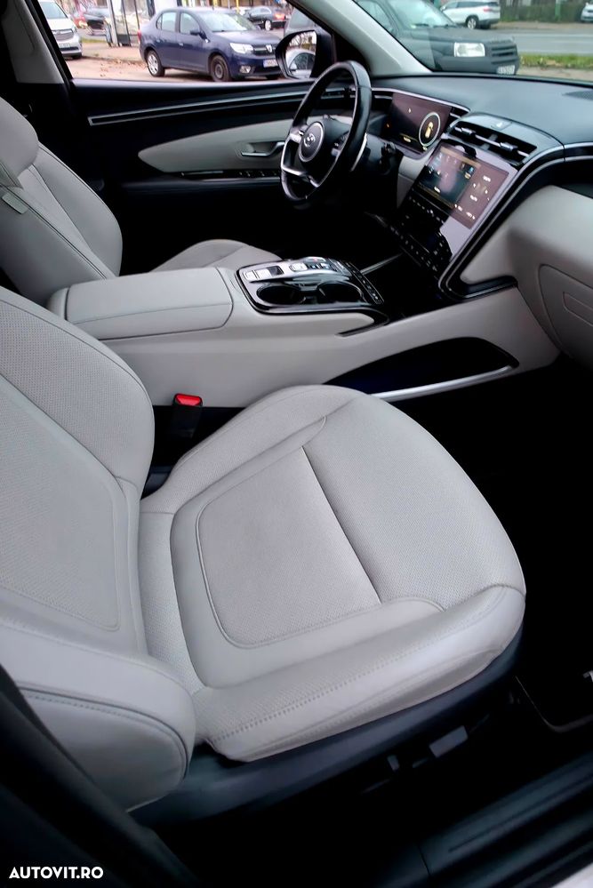 Hyundai Tucson 1.6 T-GDi Plug-in-Hybrid 4WD Prime - 19