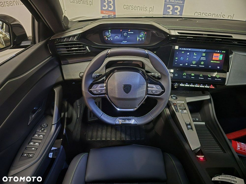 Peugeot 408 - 35