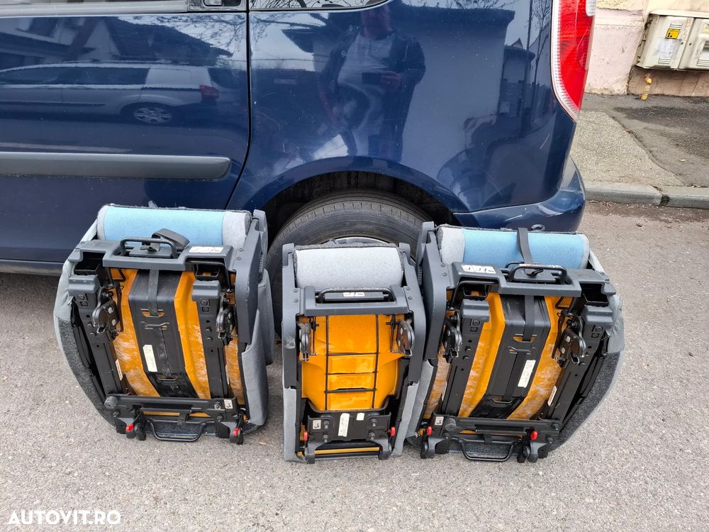 Skoda Roomster 1.2 PLUS EDITION - 6