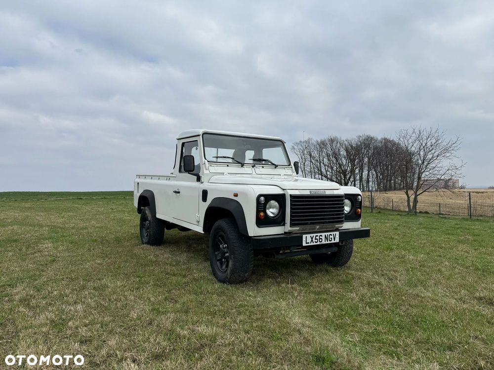 Land Rover Defender - 6