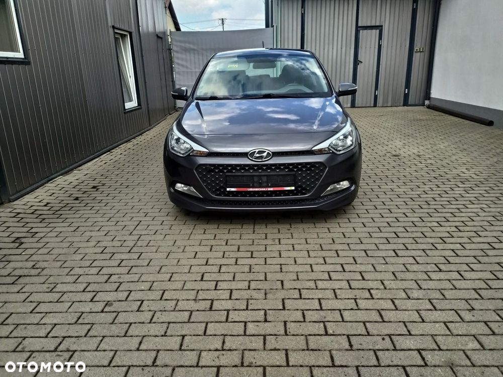 Hyundai i20 - 10