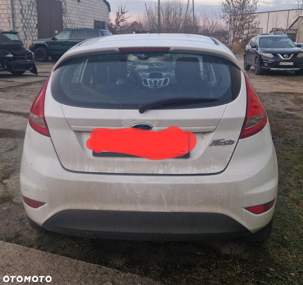 Ford Fiesta - 4