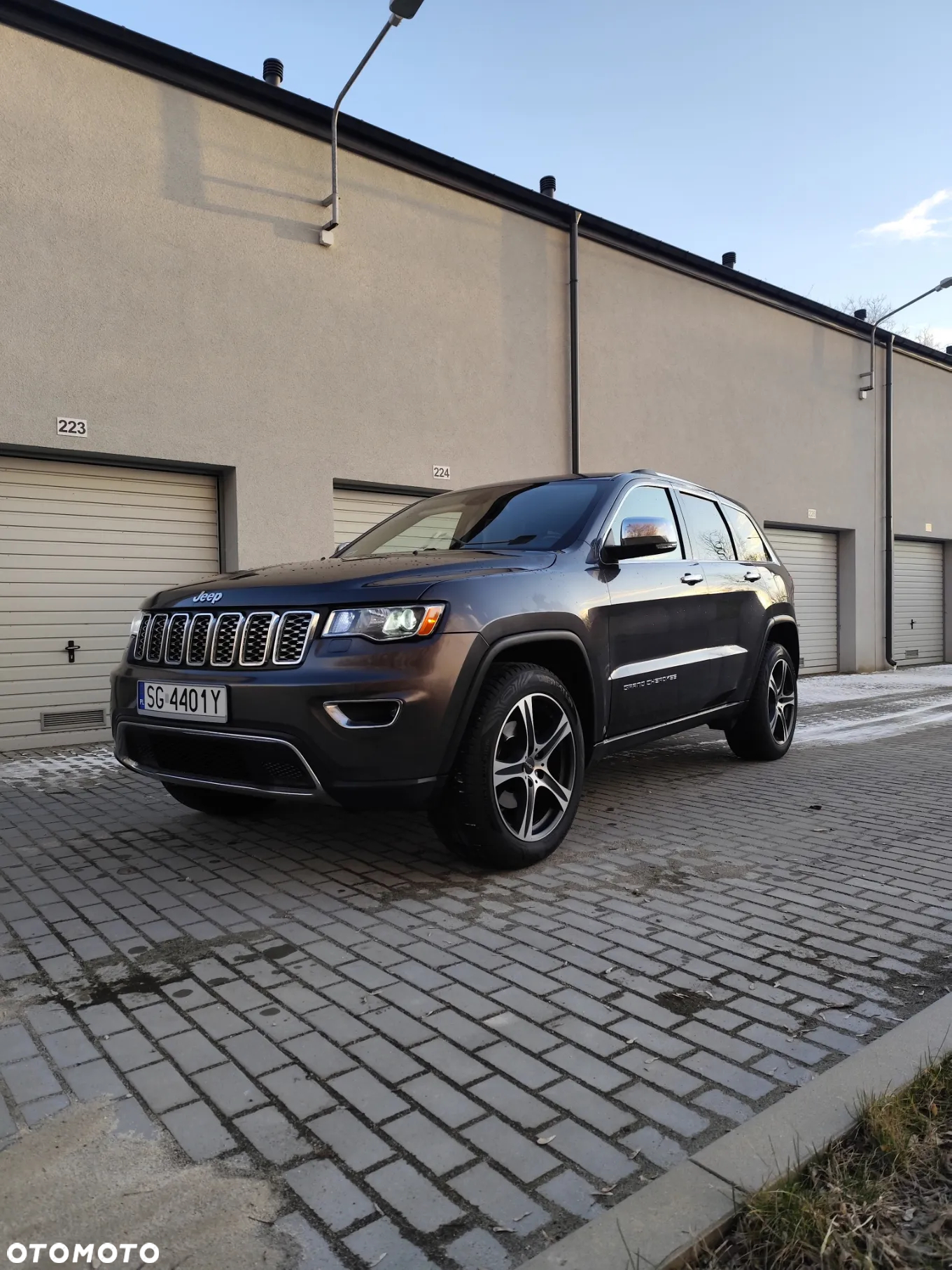 Jeep Grand Cherokee 3.6 V6 Overland - 34