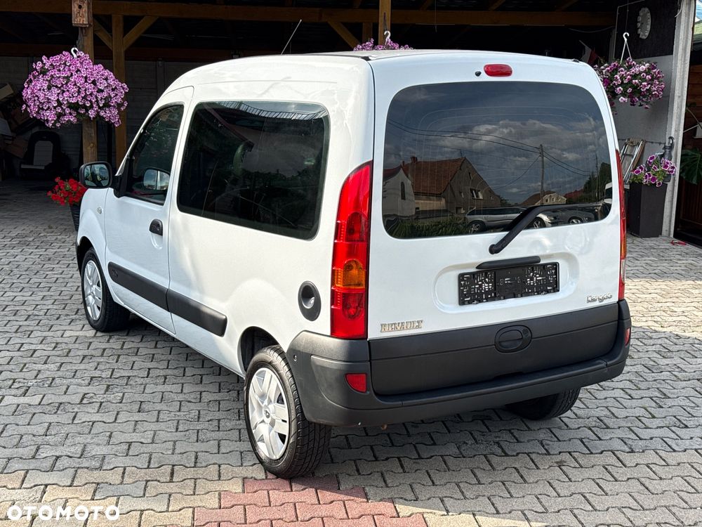 Renault Kangoo 1.2 16V Campus - 9