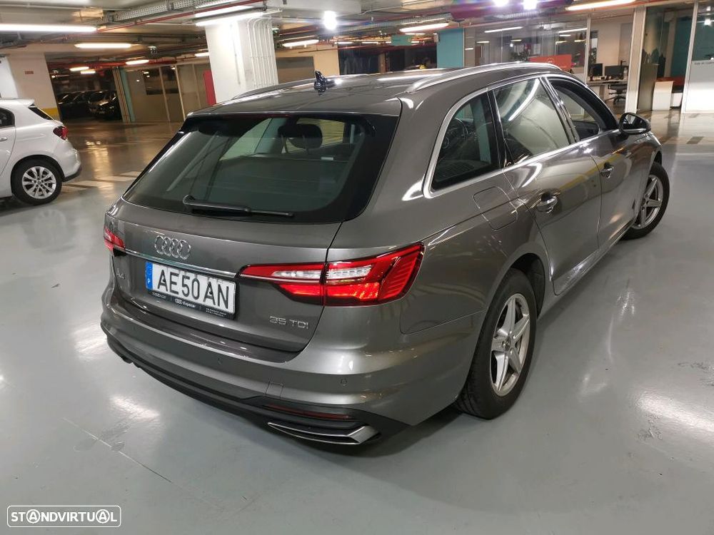 Audi A4 Avant 35 TDI S tronic - 3