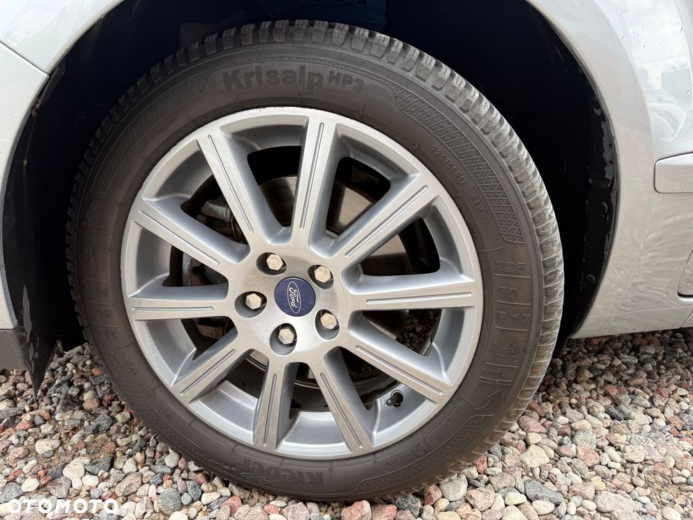 Ford Galaxy - 14