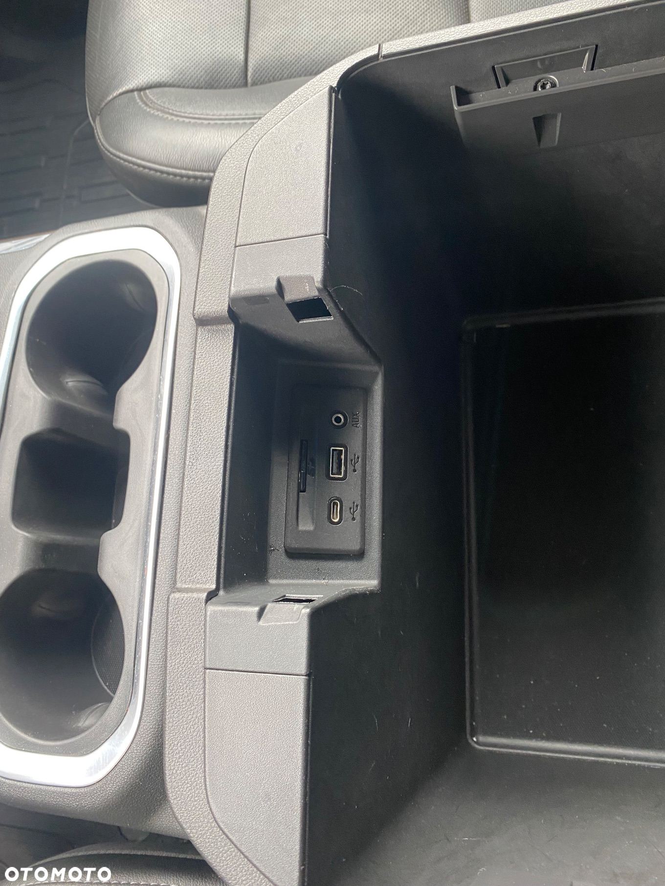 GMC Sierra - 29