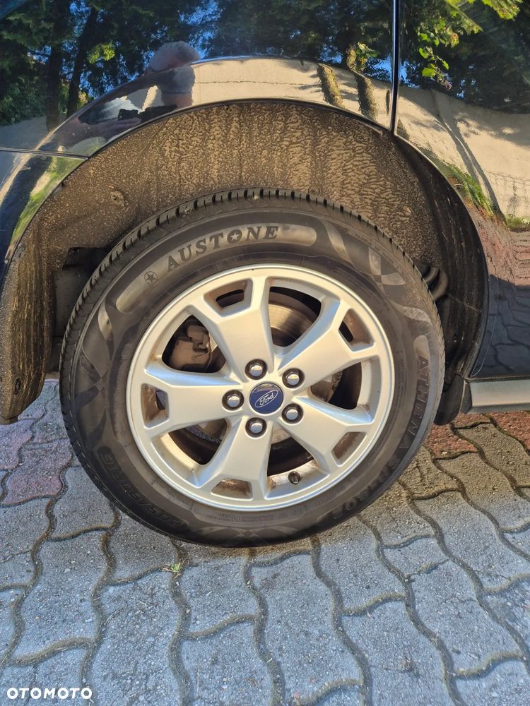 Ford Tourneo Connect - 15