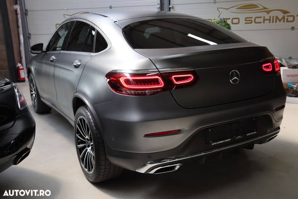 Mercedes-Benz GLC Coupe 300 e 4MATIC - 6
