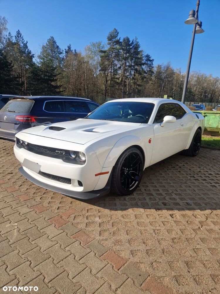 Dodge Challenger 6.2 Hellcat Widebody - 19