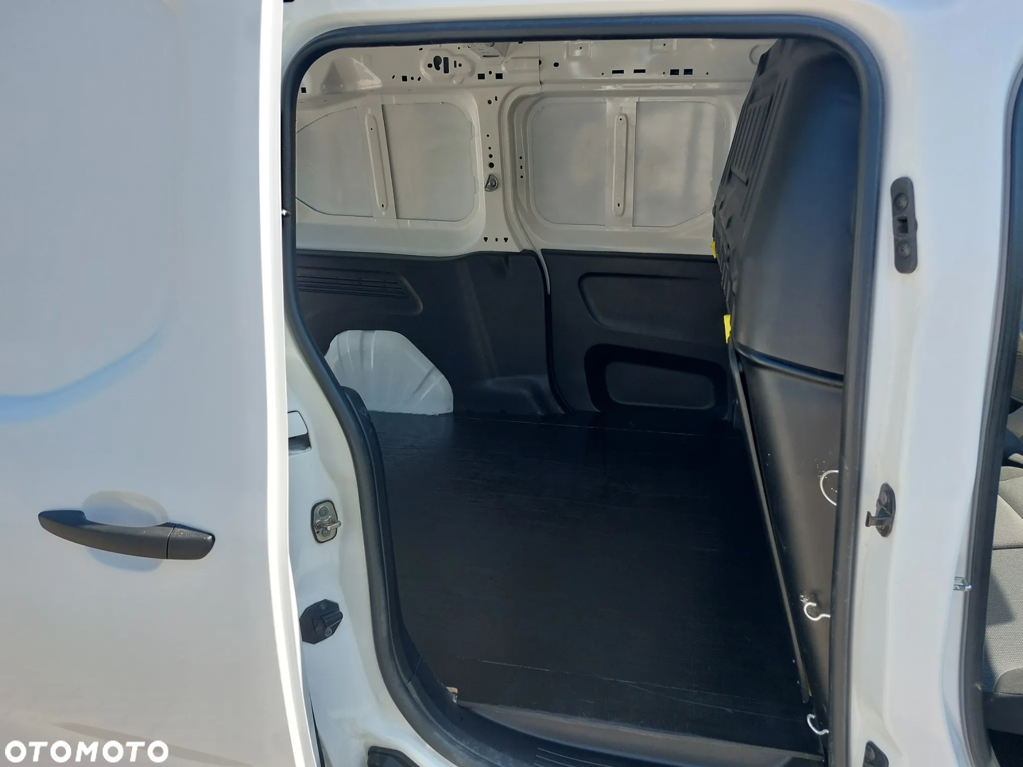 Citroën Berlingo XL 1.5 BlueHDI Feel - 22