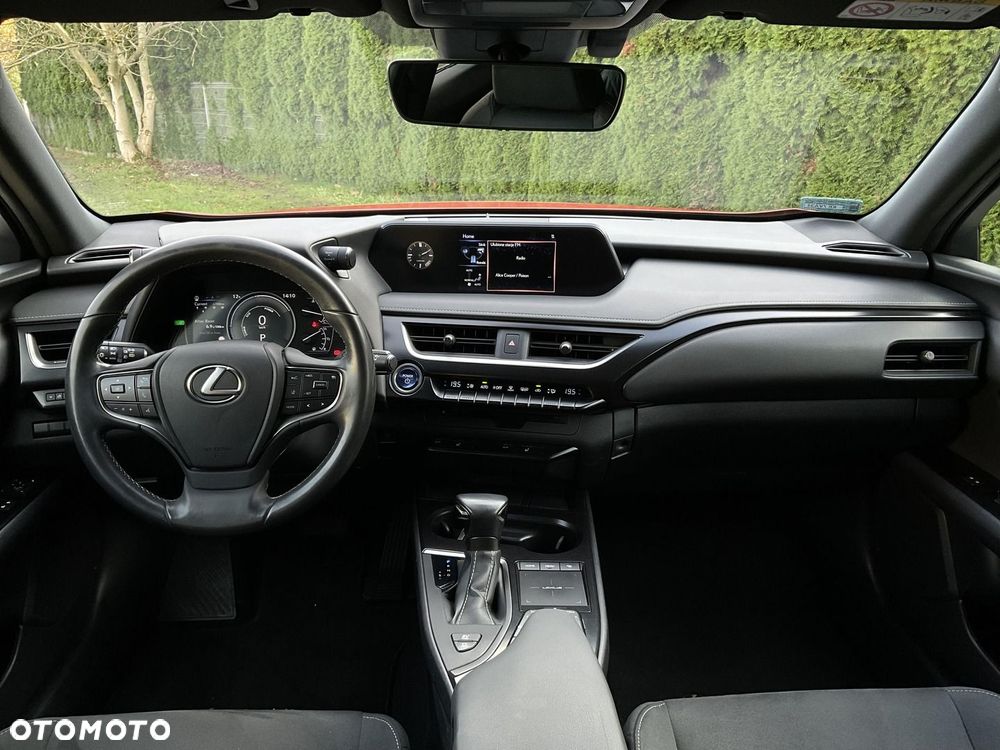 Lexus UX 250h GPF Business Edition 2WD - 9