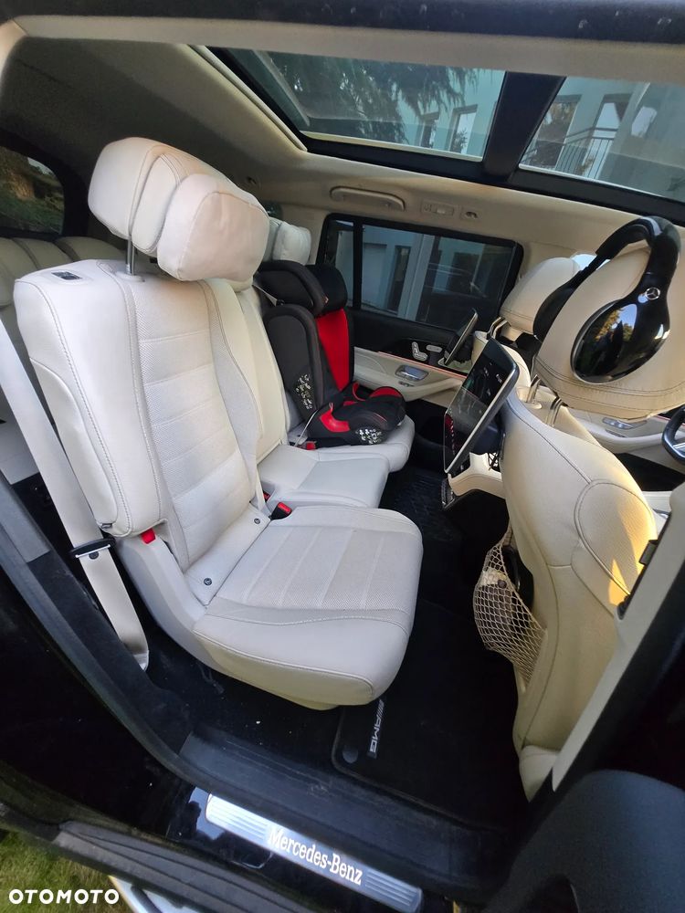 Mercedes-Benz GLS - 37