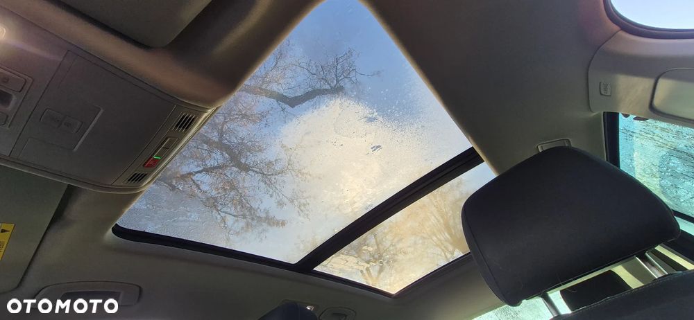 Volkswagen Tiguan - 31