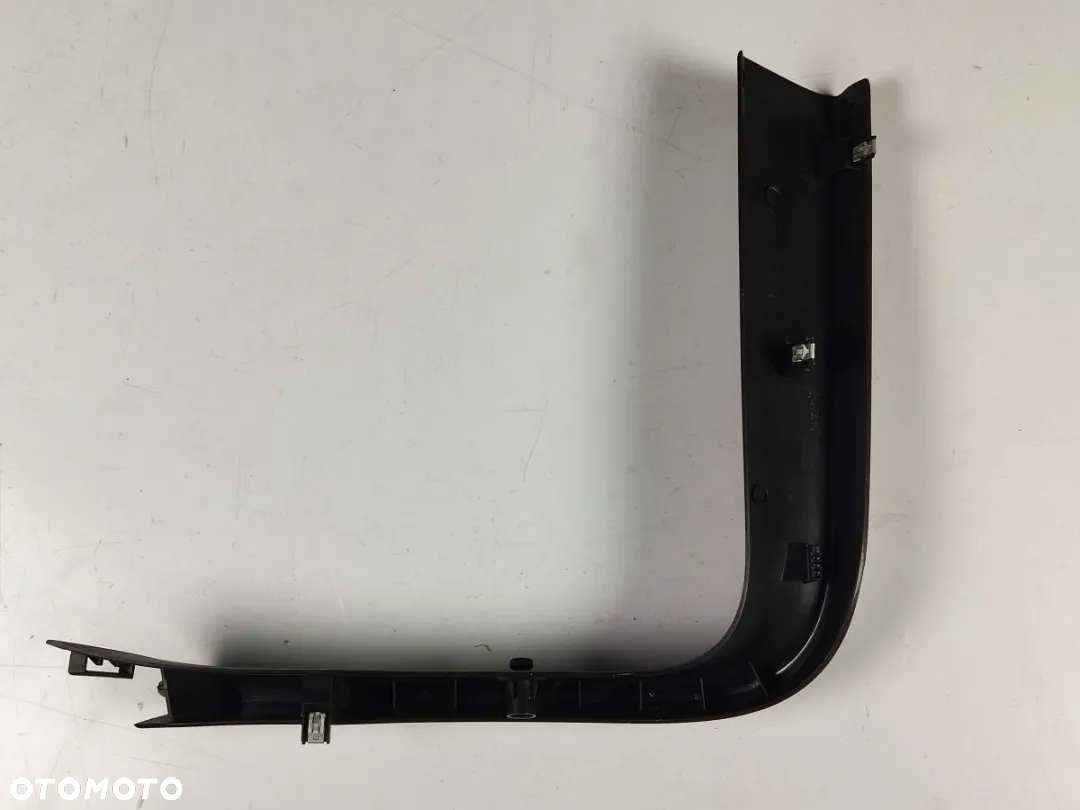 VOLVO XC40 17-21r Poszycie Klapy Bagażnika Prawe - 6