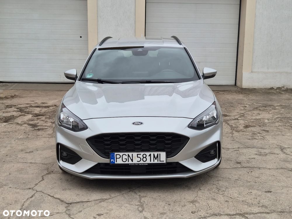 Ford Focus 1.5 EcoBlue Start-Stopp-System ST-LINE DESIGN - 2