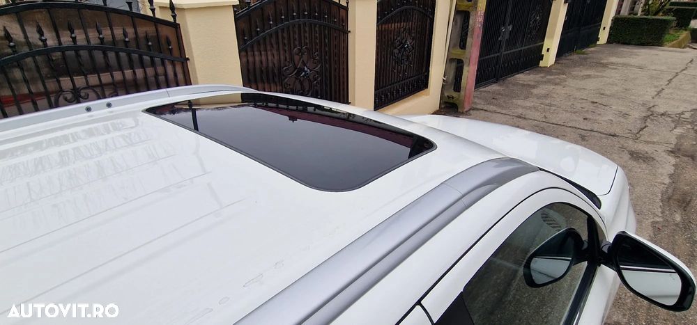 Mitsubishi Outlander 2.4 4WD Plug-In Hybrid Diamant+ - 32