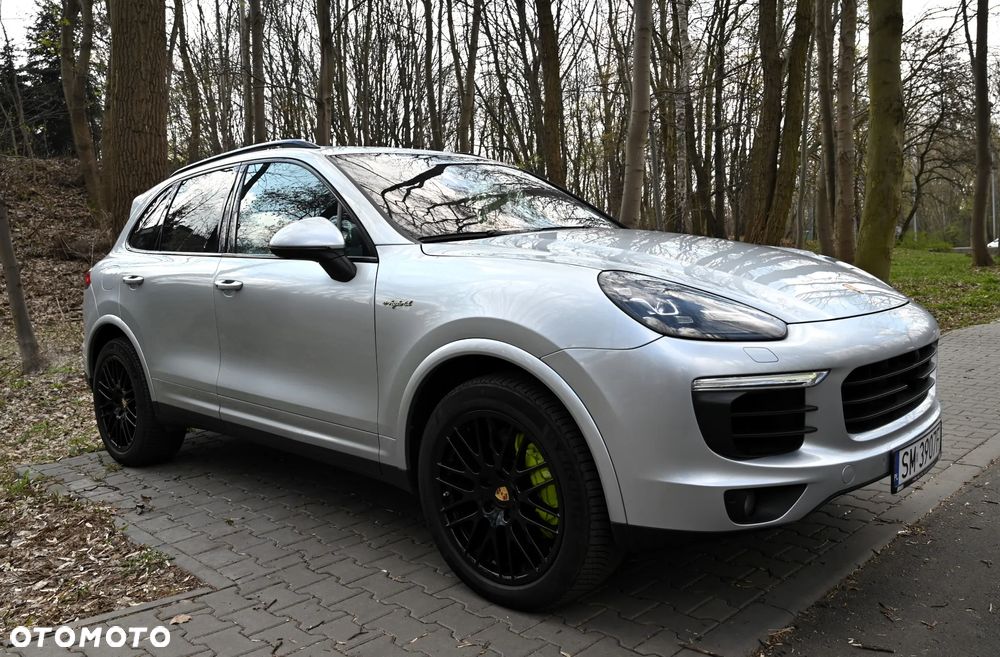 Porsche Cayenne - 5