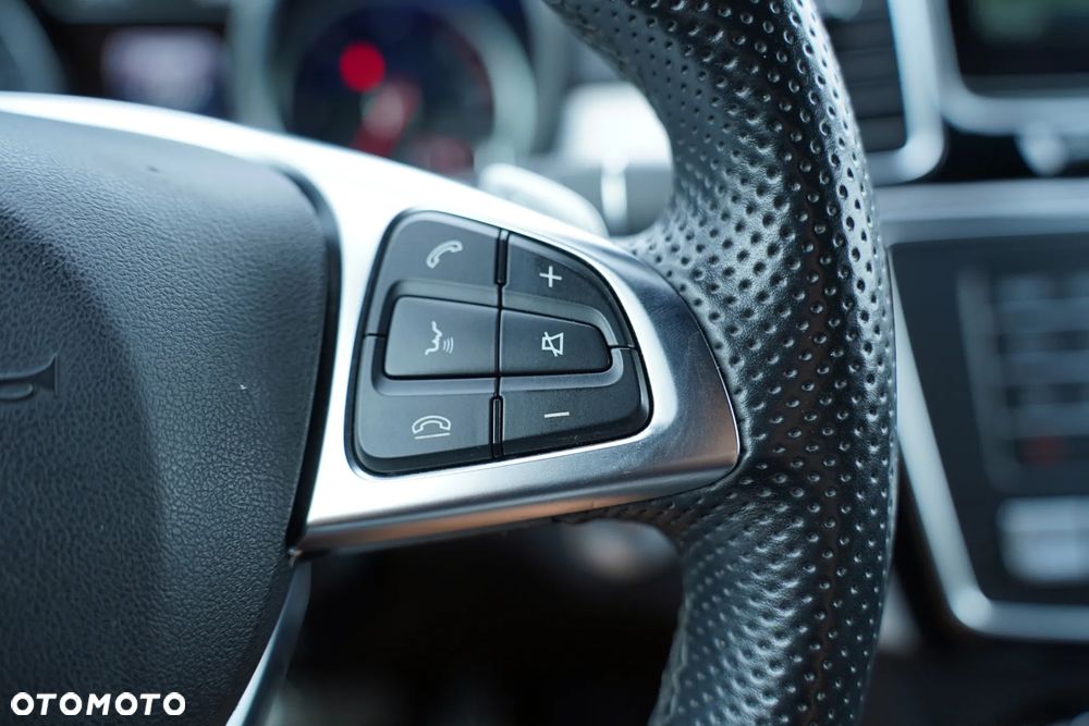 Mercedes-Benz GLE 350 d 4Matic 9G-TRONIC AMG Line - 39