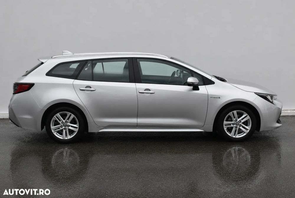 Toyota Corolla - 21