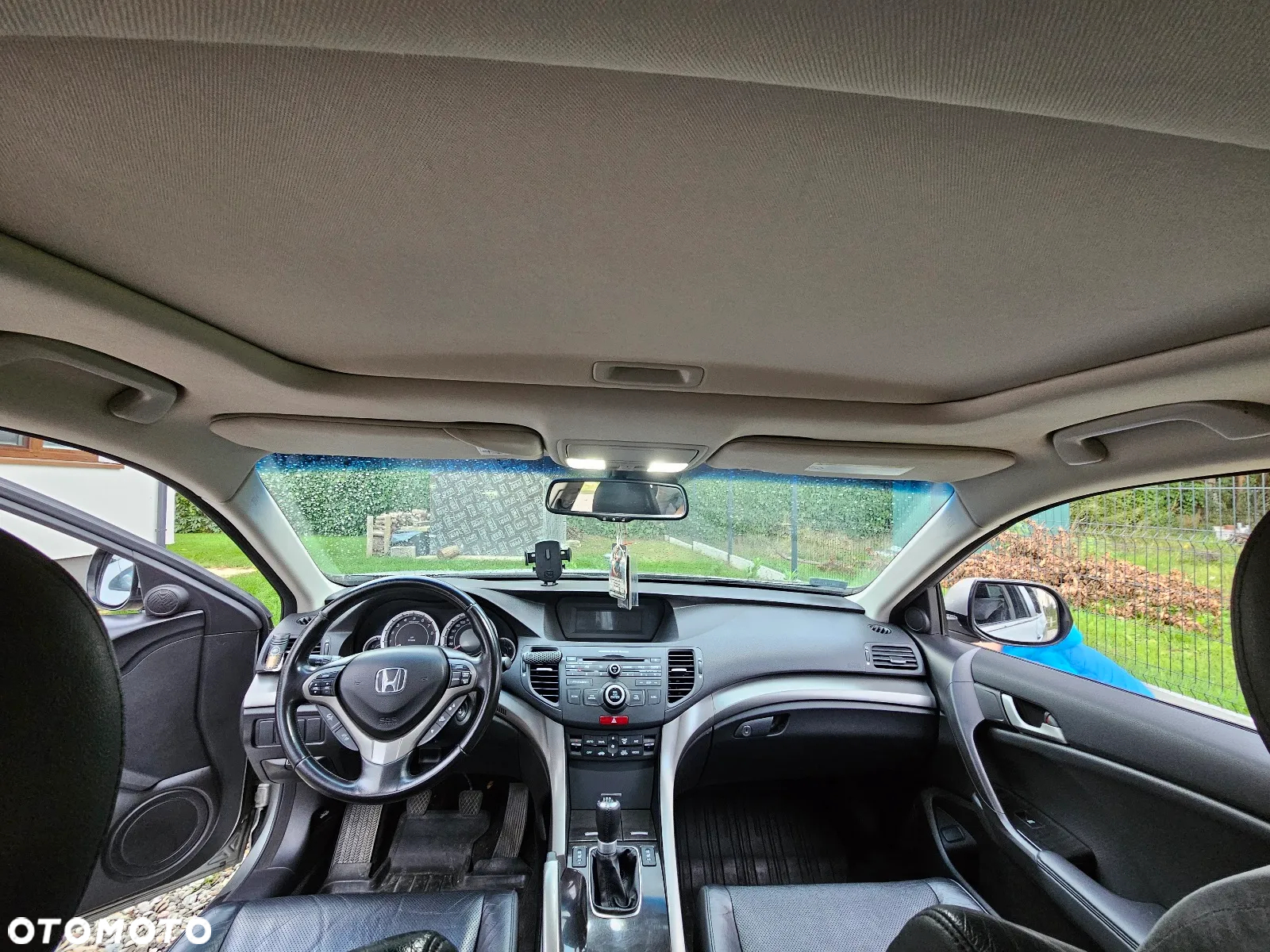 Honda Accord 2.0 Executive - 11