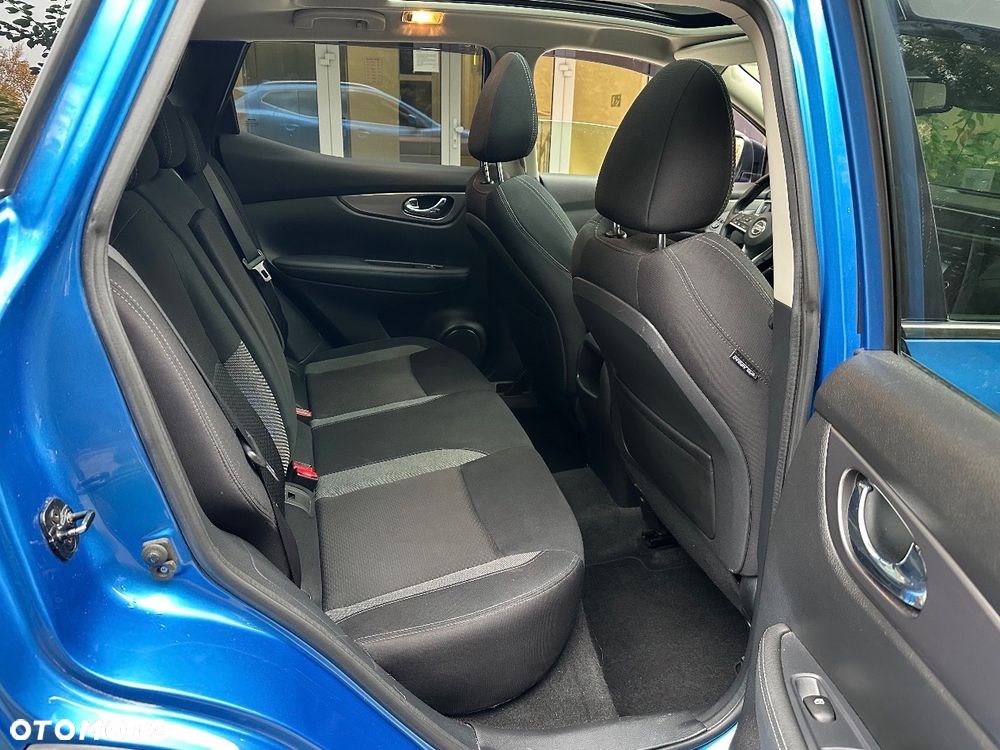 Nissan Qashqai 1.5 dCi N-Connecta - 14