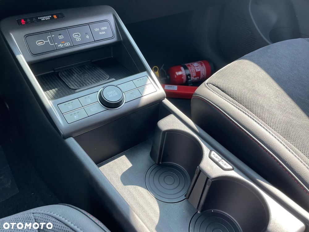 Hyundai Kona 65kWh N Line - 16