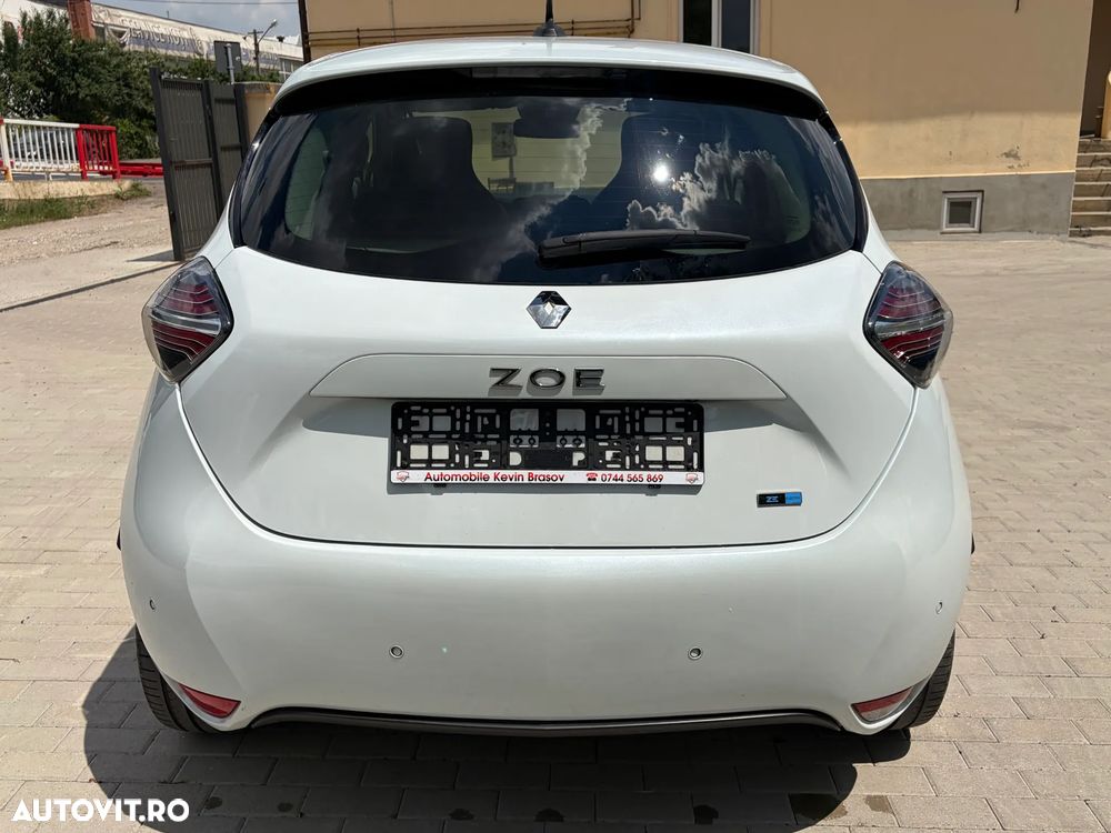 Renault ZOE - 10