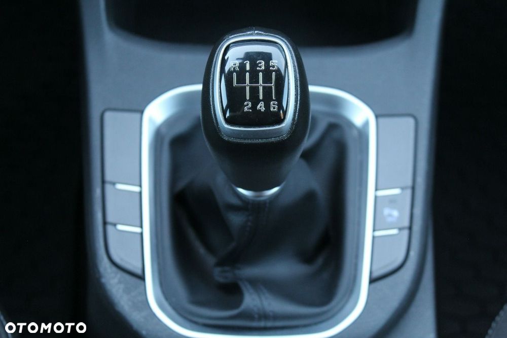 Hyundai i30 1.5 DPI Modern - 20