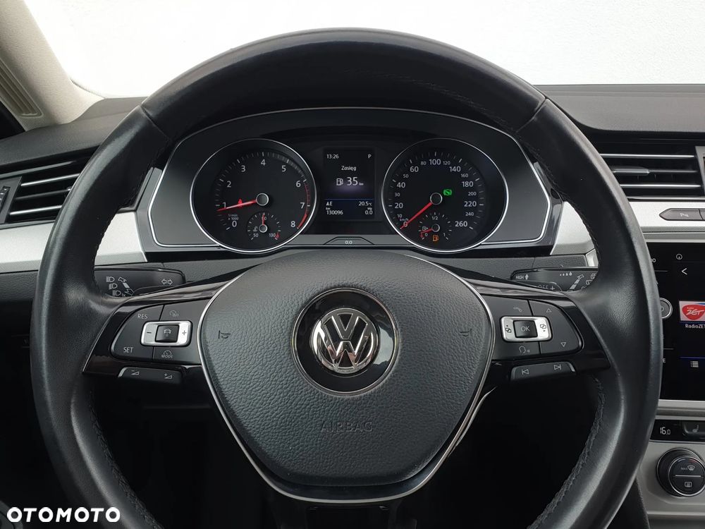 Volkswagen Passat Variant 1.8 TSI BMT Comfortline DSG - 13