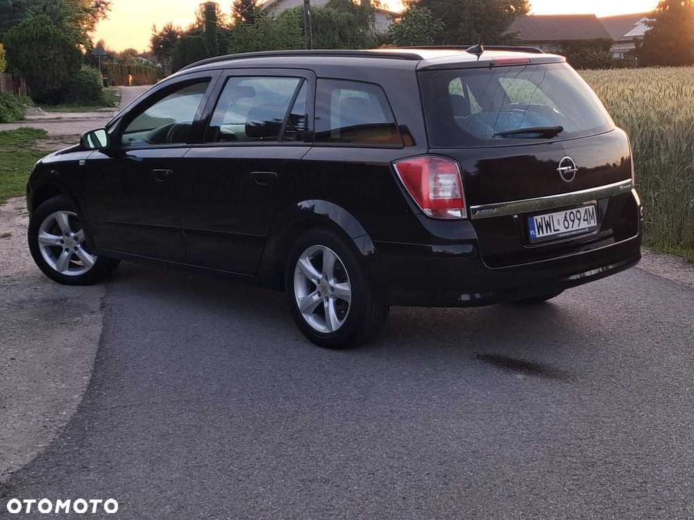 Opel Astra - 2