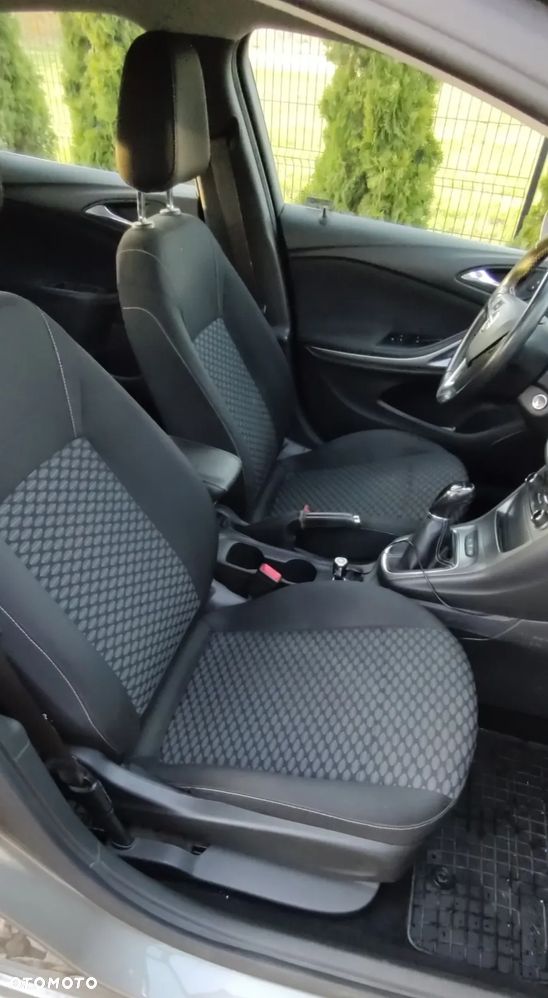 Opel Astra 1.6 D (CDTI) Start/Stop Edition - 12