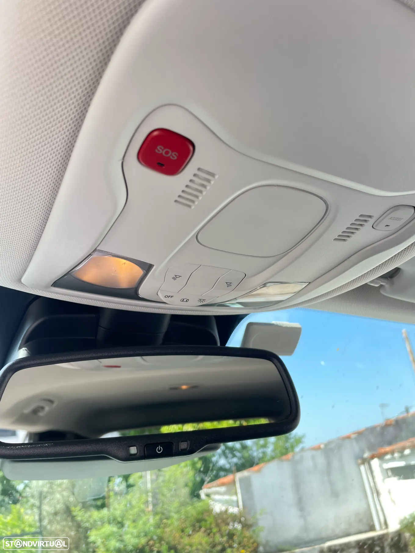 Jeep Renegade 1.0 T Limited - 22