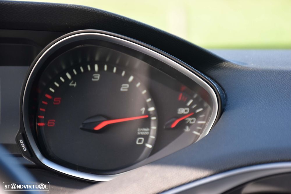 Peugeot 308 1.5 BlueHDi Style - 27
