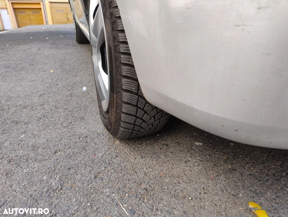 Dacia Logan 1.4 MPI Ambiance - 11