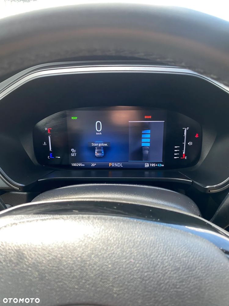 Ford Kuga - 12