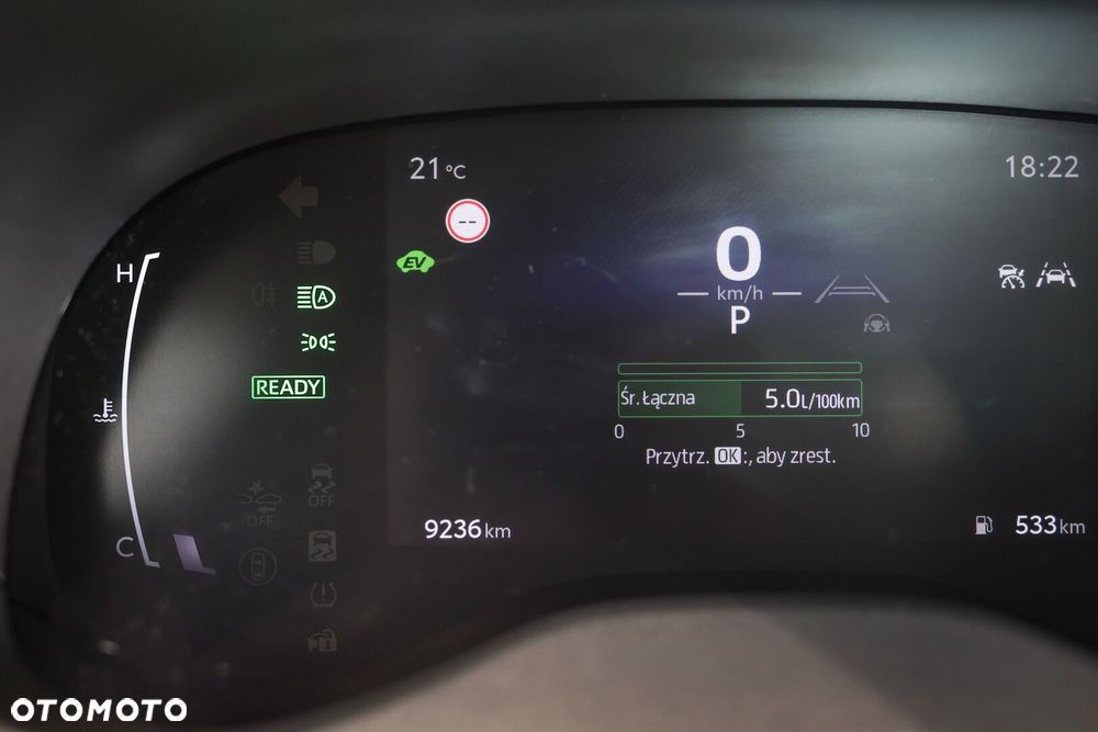 Toyota Yaris Cross - 32