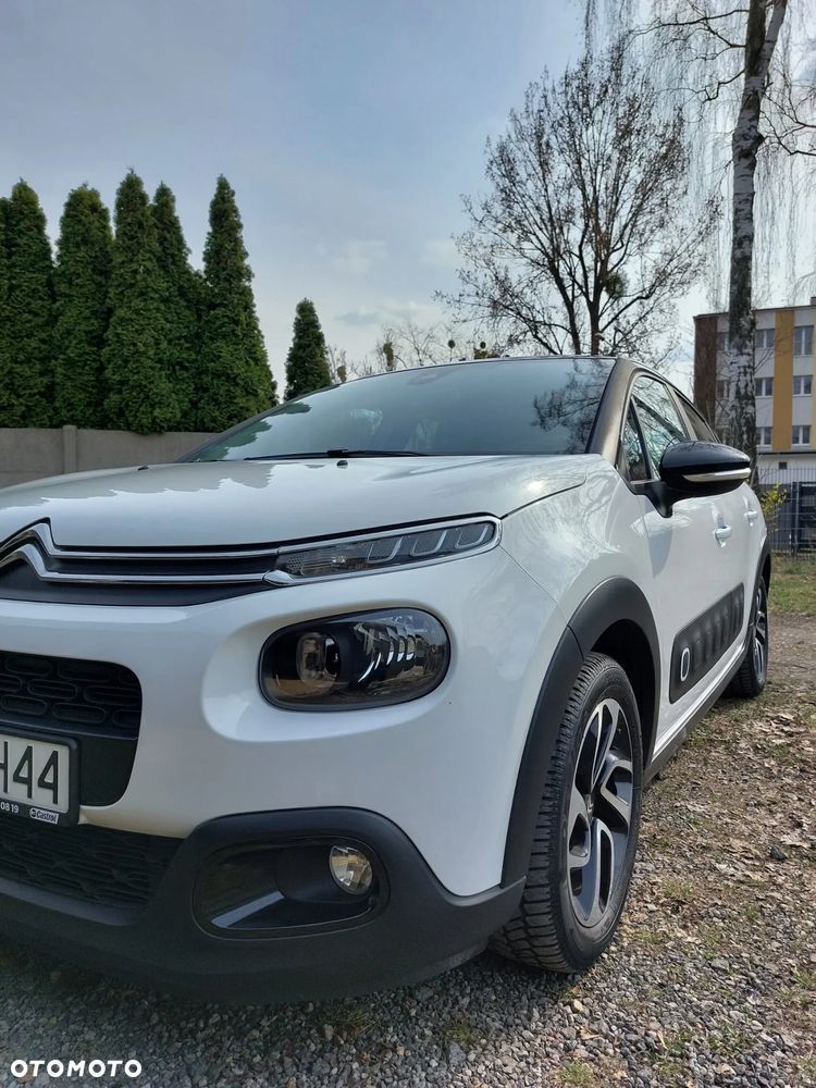 Citroën C3 1.2 PureTech Shine - 3