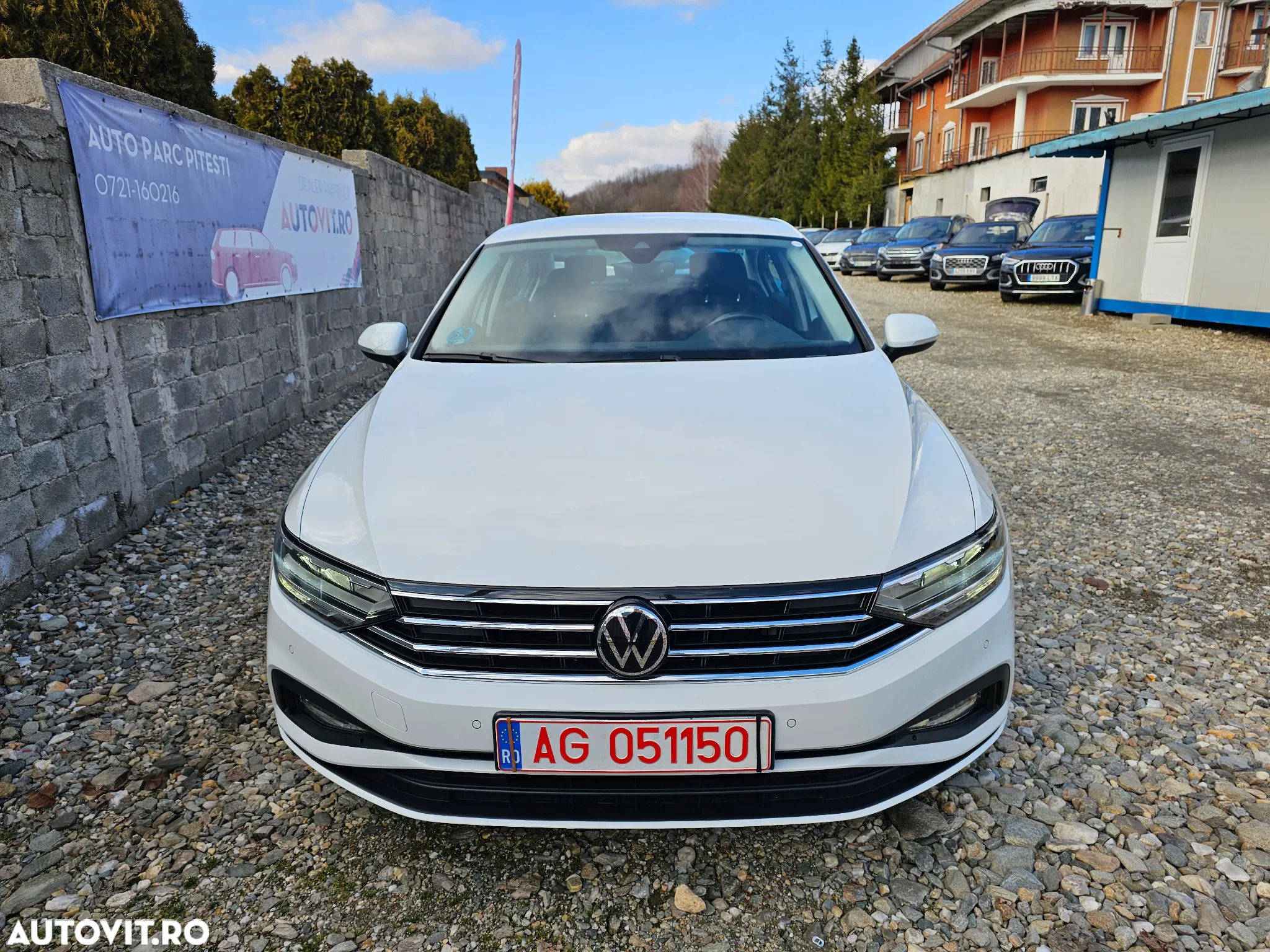 Volkswagen Passat 2.0 TDI SCR DSG - 13