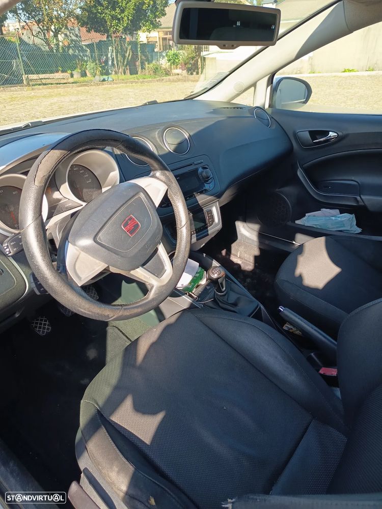 SEAT Ibiza 1.9 TDI Sport DPF - 6