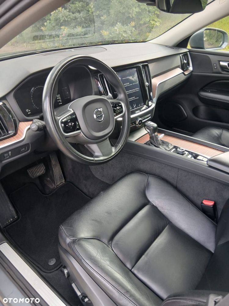 Volvo S60 T6 AWD Momentum Pro - 12