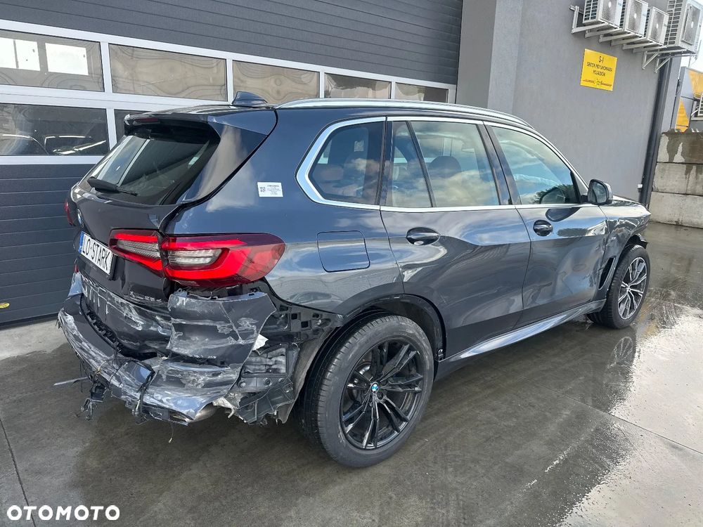 BMW X5 xDrive25d - 7
