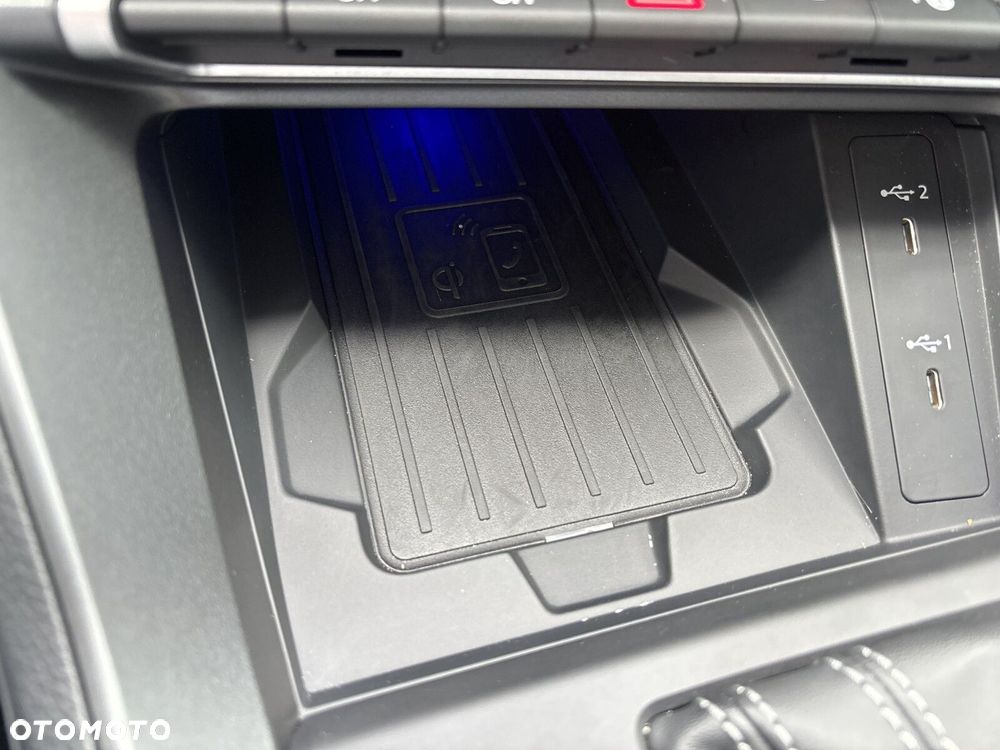 Audi Q3 - 21