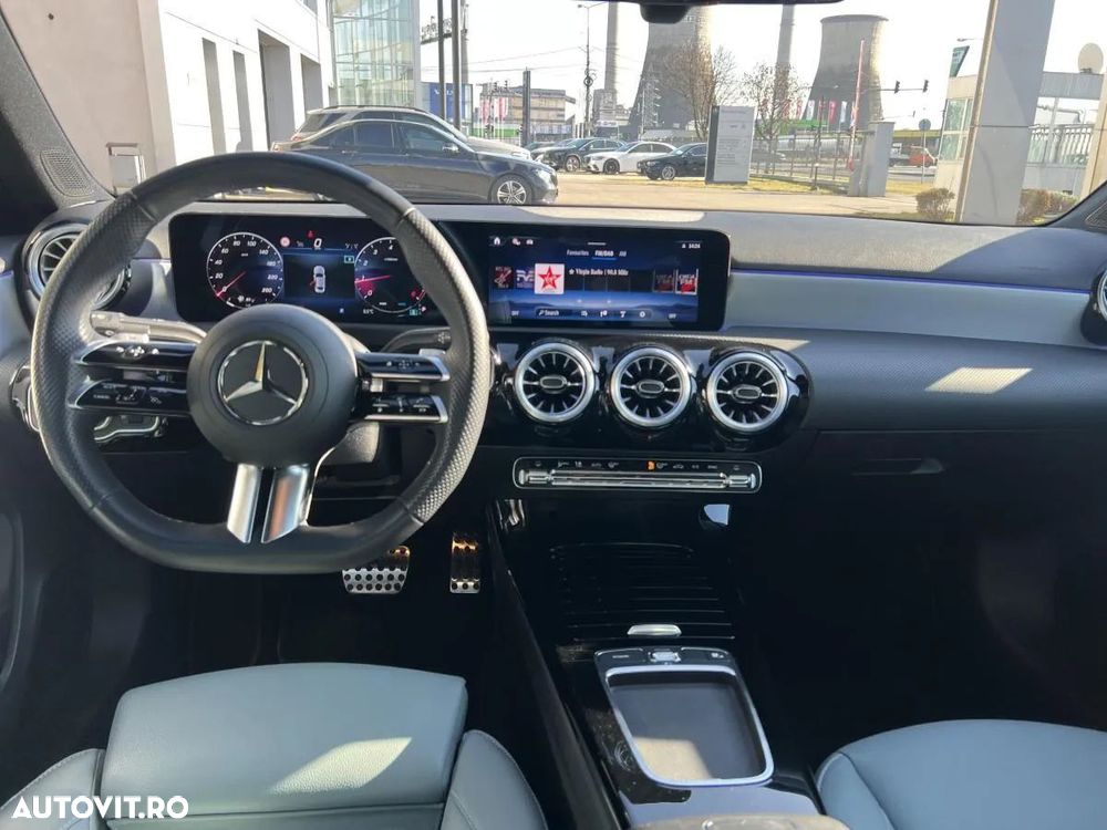 Mercedes-Benz A 200 - 12