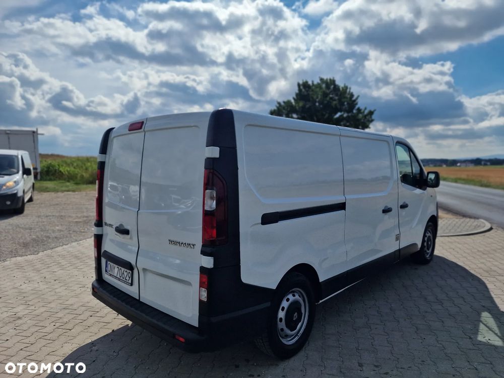 Renault Trafic - 10