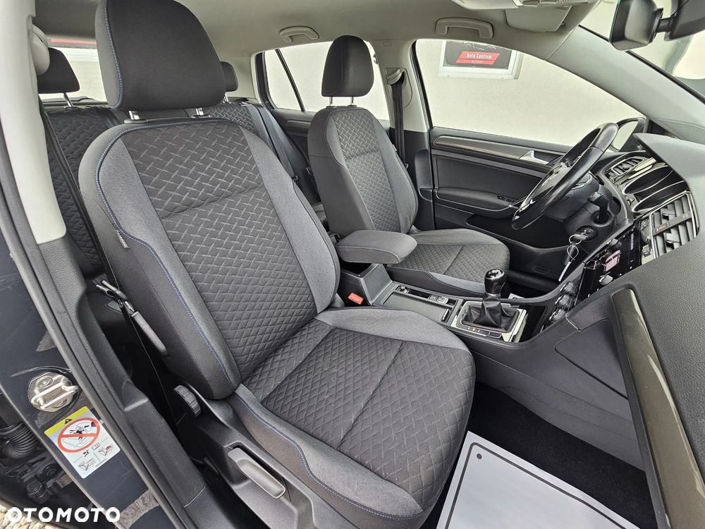 Volkswagen Golf 1.4 TSI BMT Comfortline - 9