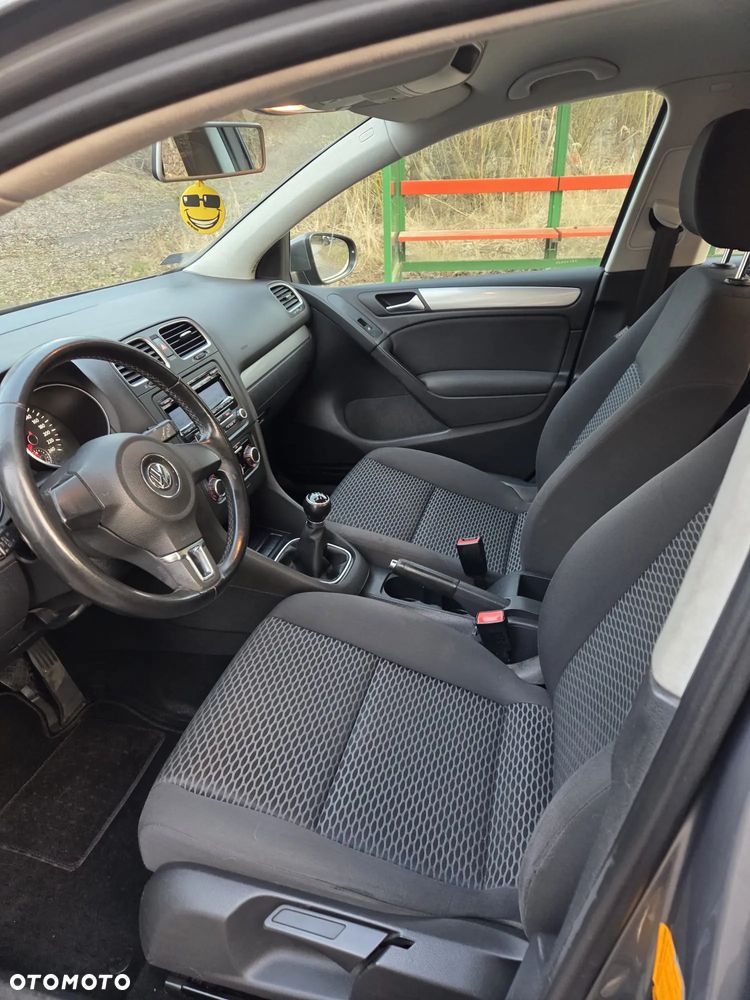 Volkswagen Golf 1.6 TDI Comfortline - 5